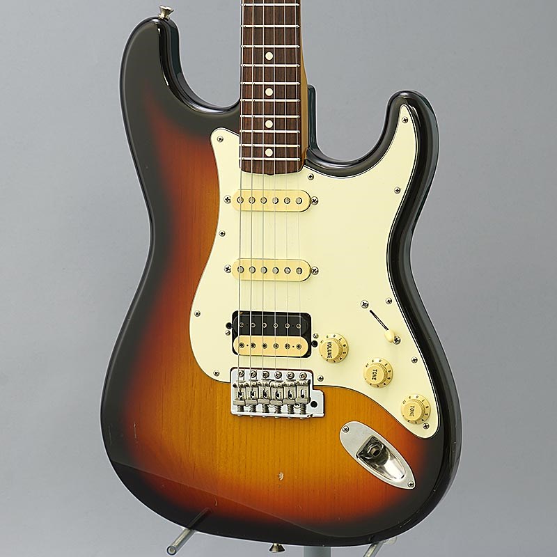 Fender Japan ST62-70TX Mod. (3Tone Sunburst)の画像
